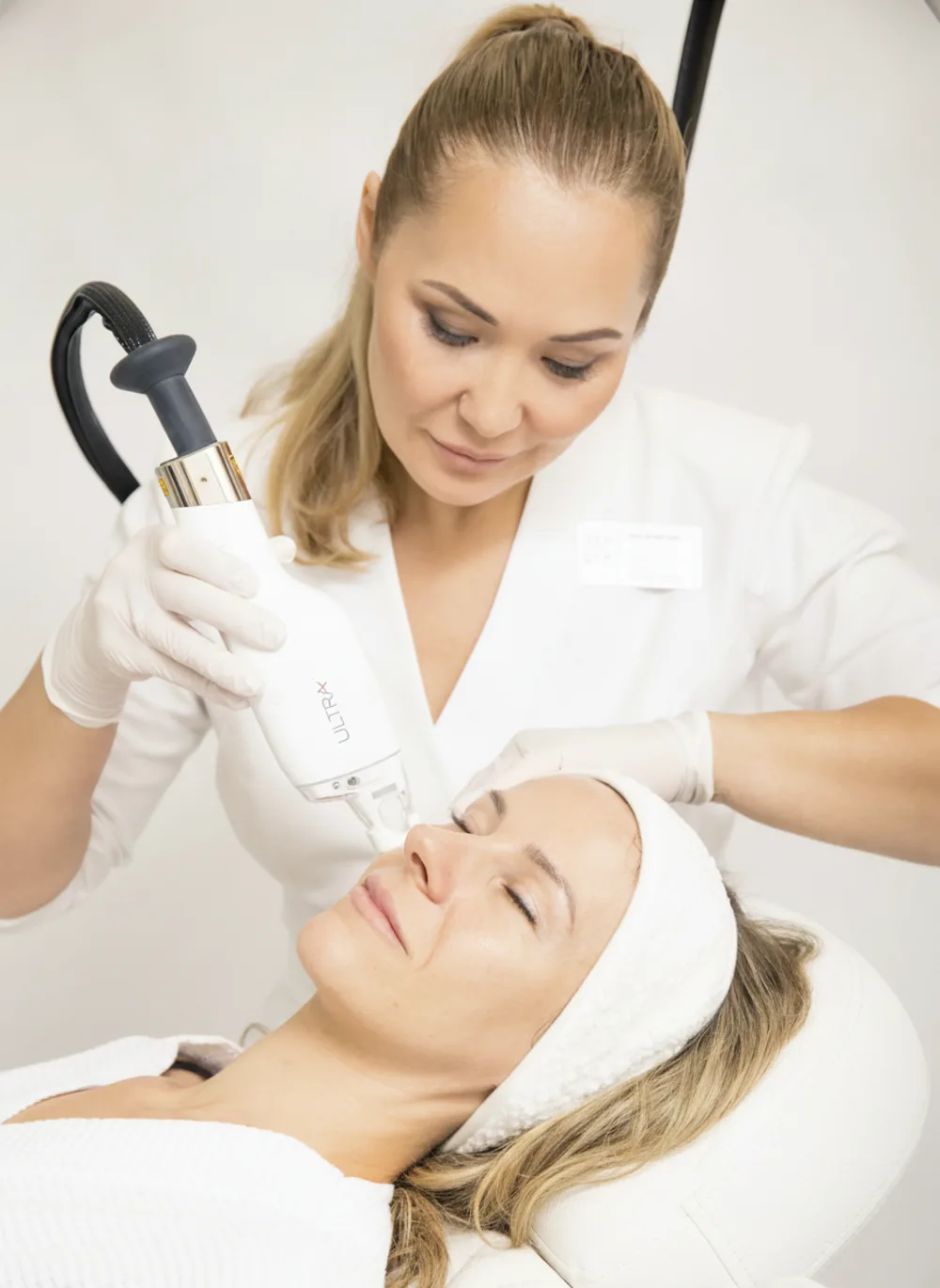 Процедура LaseMD ULTRA в IDEAL CLINIC